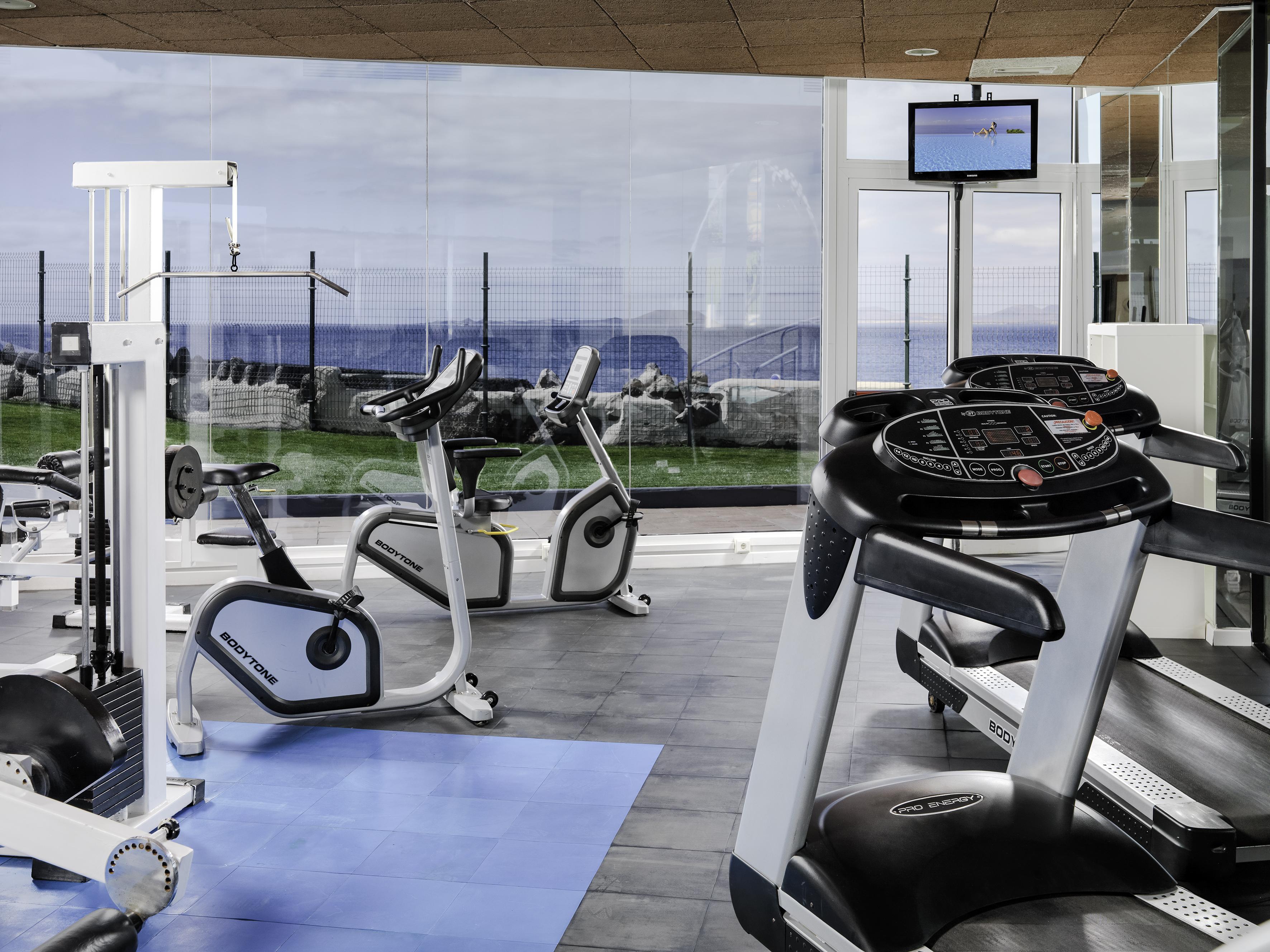 Hotel H10 Rubicon Horizons Collection (Adults Only) Playa Blanca  Esterno foto The gym at the hotel
